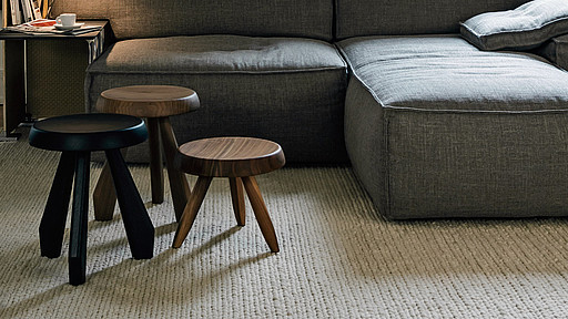 Cassina Wohnzimmermöbel Hocker aus Holz bei Mebart Cassina Wohnzimmermöbel Hocker aus Holz bei Mebart